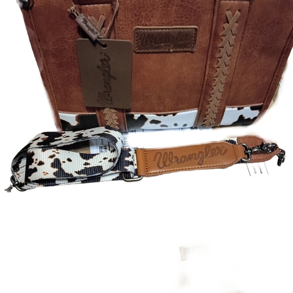 Wrangler Brown and White Cow Print Shoulder Bag Set - Picture 4 of 11